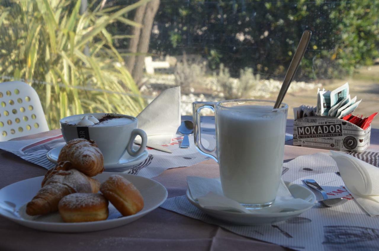 Hotel Londra Milano Marittima Exterior photo